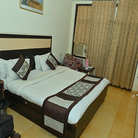 Goyal Plaza Hotel 5 Mint. Waling Distance From Pushkar Lake 外观 照片