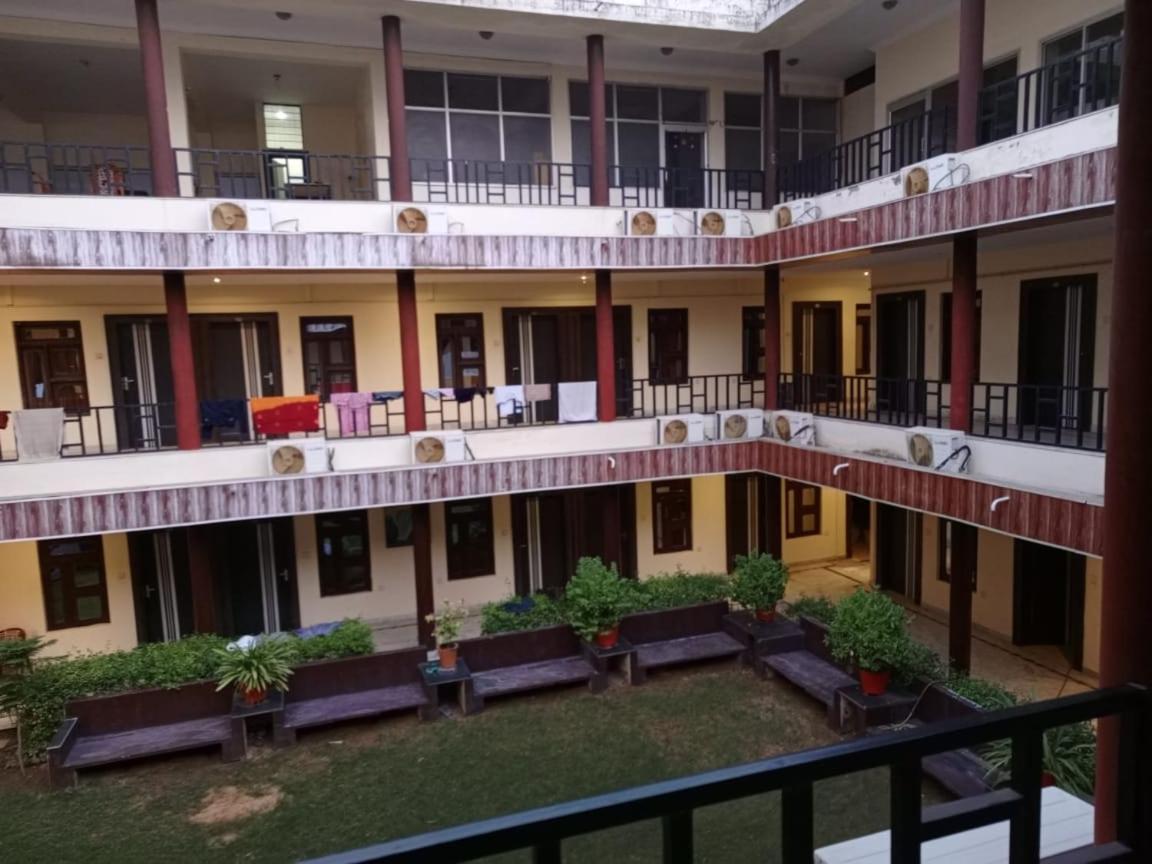 Goyal Plaza Hotel 5 Mint. Waling Distance From Pushkar Lake 外观 照片